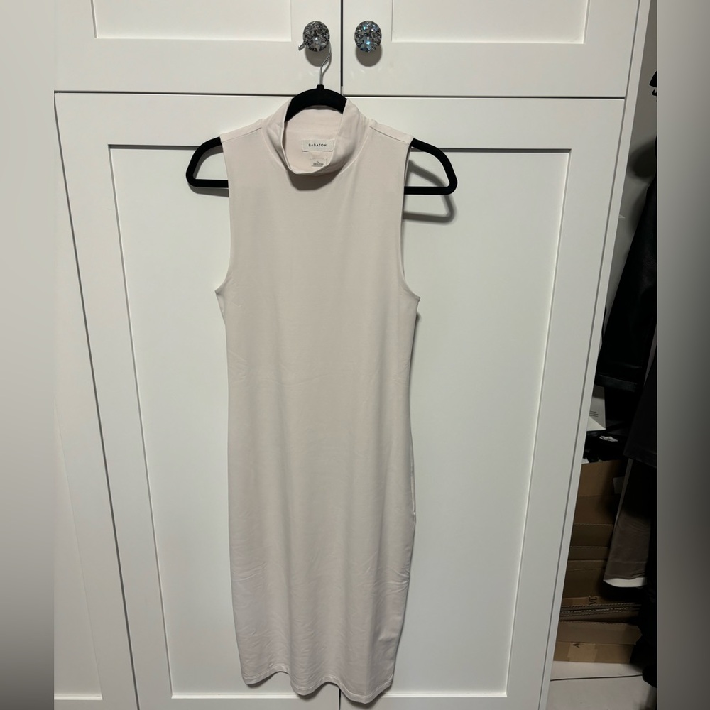 Aritzia Babaton mock neck contour dress Size Large NEW